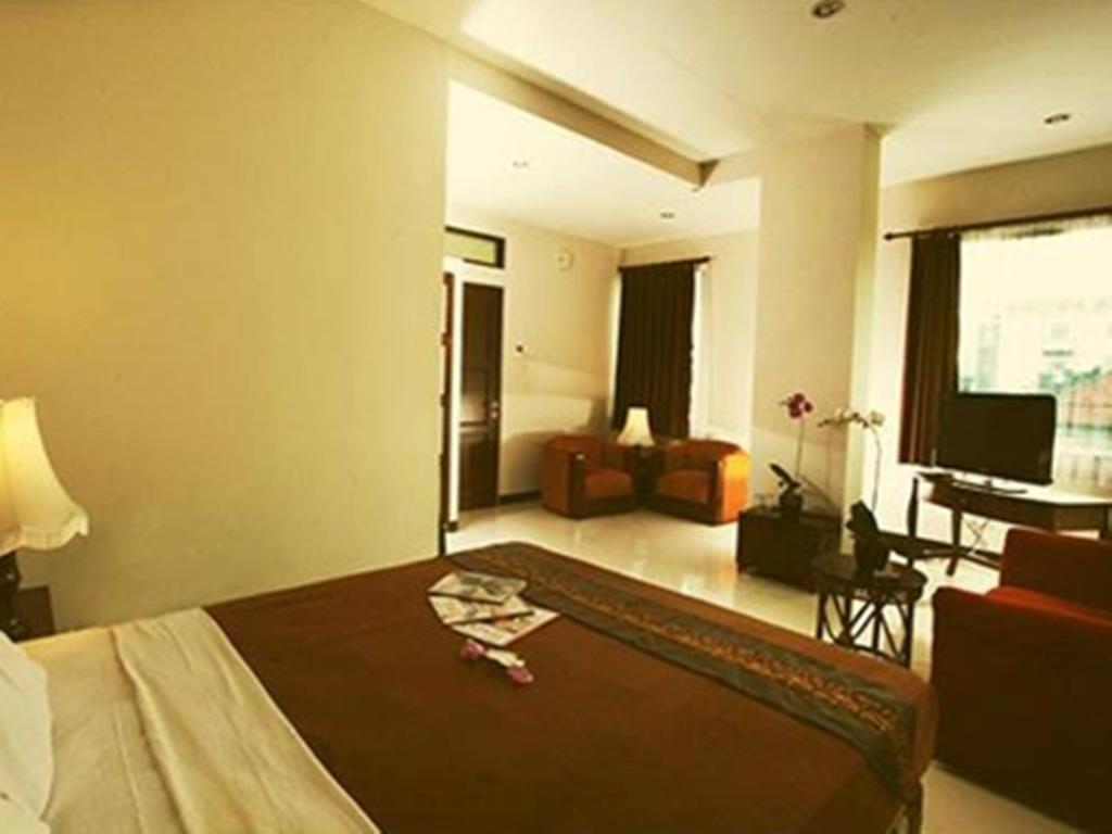 Emia Hotel Бандунг Стая снимка